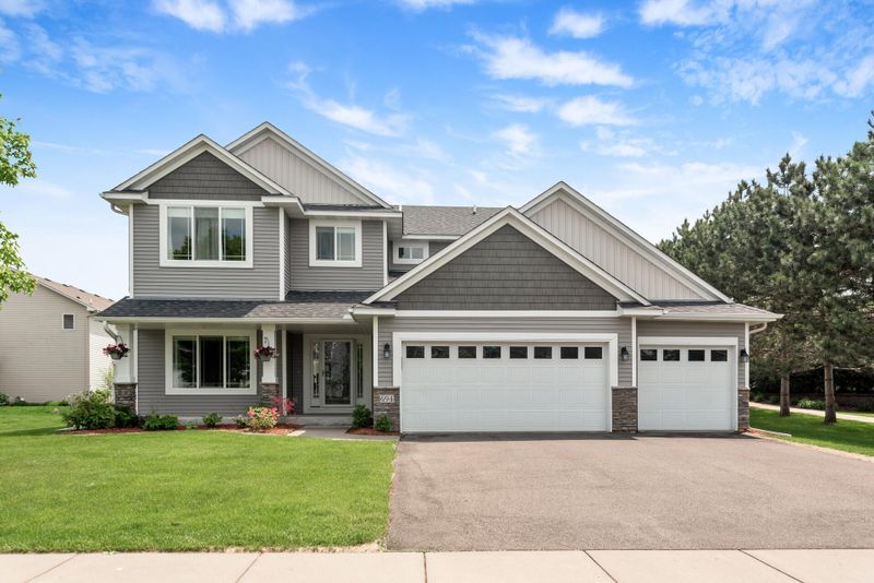 694 159th Ln NW, Andover, MN 55304