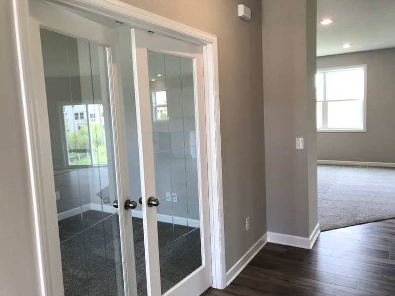 133 4th St NW, Delano, MN 55328