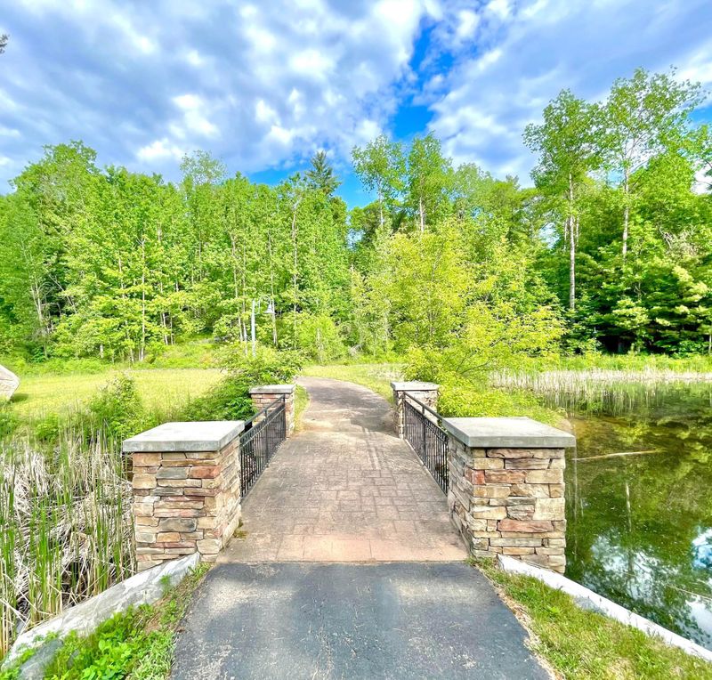 15740 Old Stonebridge Ct, Brainerd, MN 56401