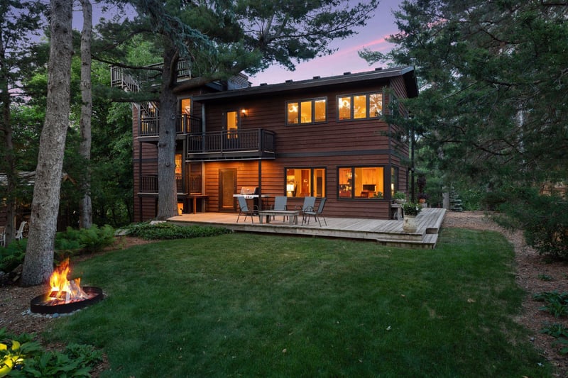 106 France Ave S, Golden Valley, MN 55416