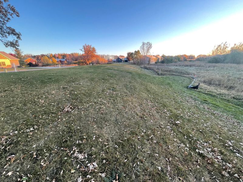 114 Oak Leaf Dr, Albany, MN 56307