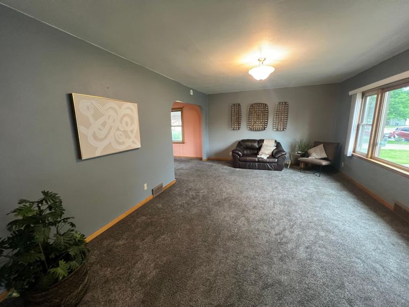 406 Lafayette Ave S, Fulda, MN 56131