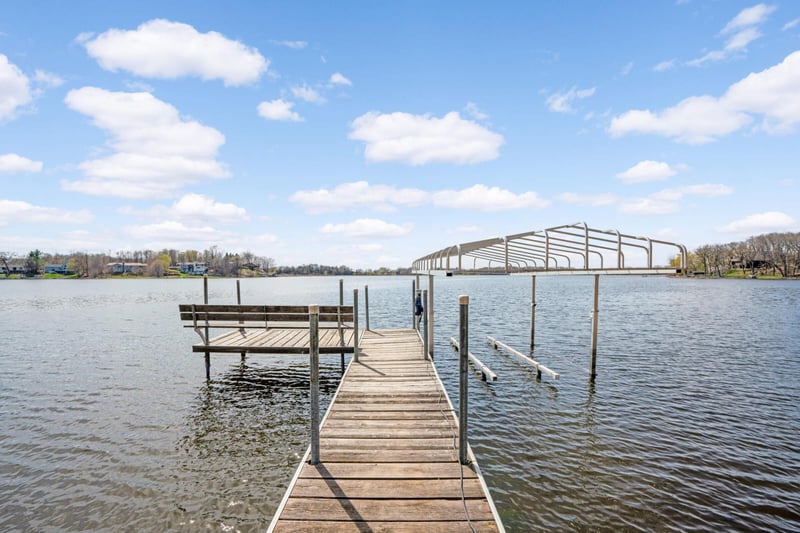 5355 Sunset Ln, Loretto, MN 55357