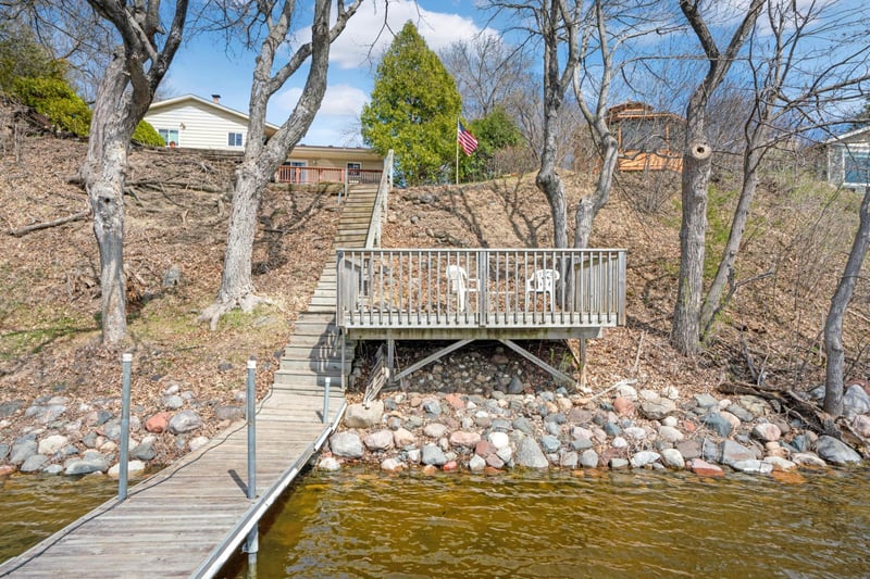 5355 Sunset Ln, Loretto, MN 55357