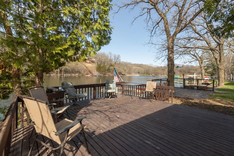 40268 Ryans Bay Rd, Zumbro Falls, MN 55991