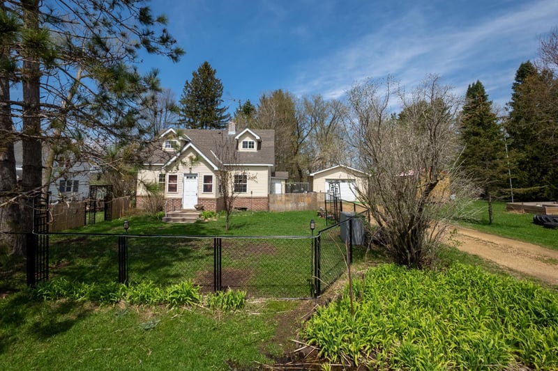 168 2nd Ave, Clayton, WI 54004