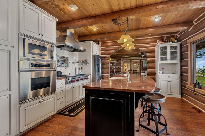 8135 N Shore Dr, Spicer, MN 56288