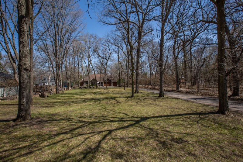 9000 W River Rd, Brooklyn Park, MN 55444