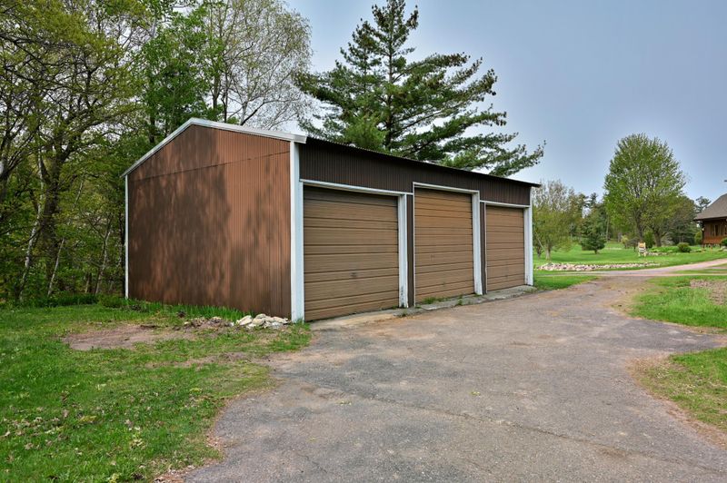 N2972 Golf Rd, Sarona, WI 54870