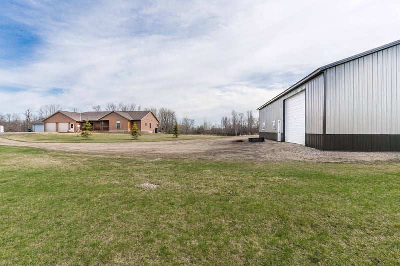 7380 Hope Rd SE, Nelson, MN 56355