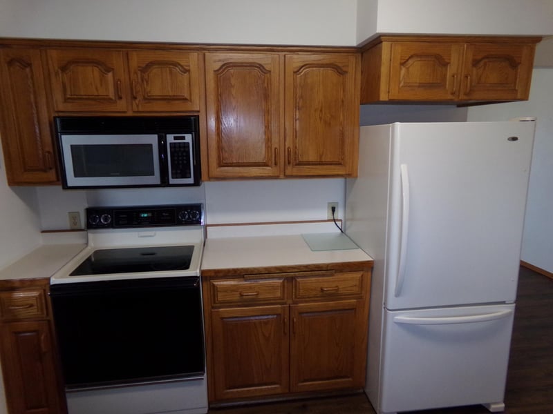429 Sparks Dr, Granada, MN 56039