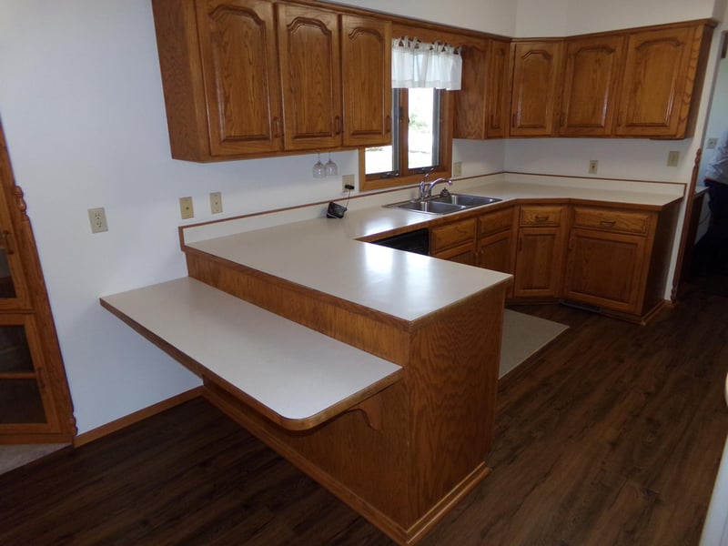 429 Sparks Dr, Granada, MN 56039