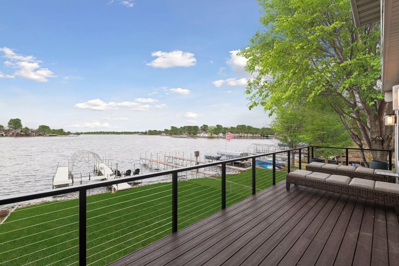 2032 Arbor Ln, Mound, MN 55364
