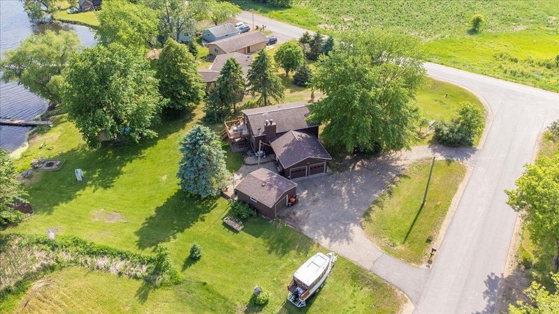 800 N Shore Dr, Waverly, MN 55390