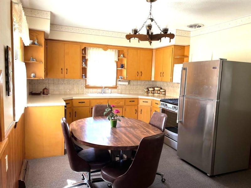 11910 111th St, Leota, MN 56153