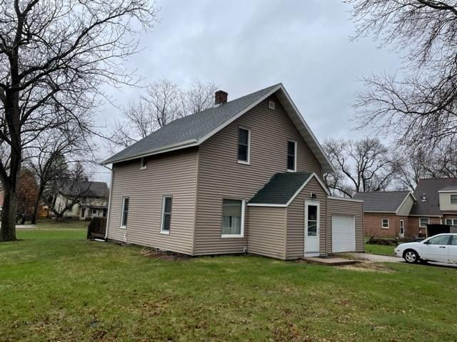 605 S Elm St, Lamberton, MN 56152