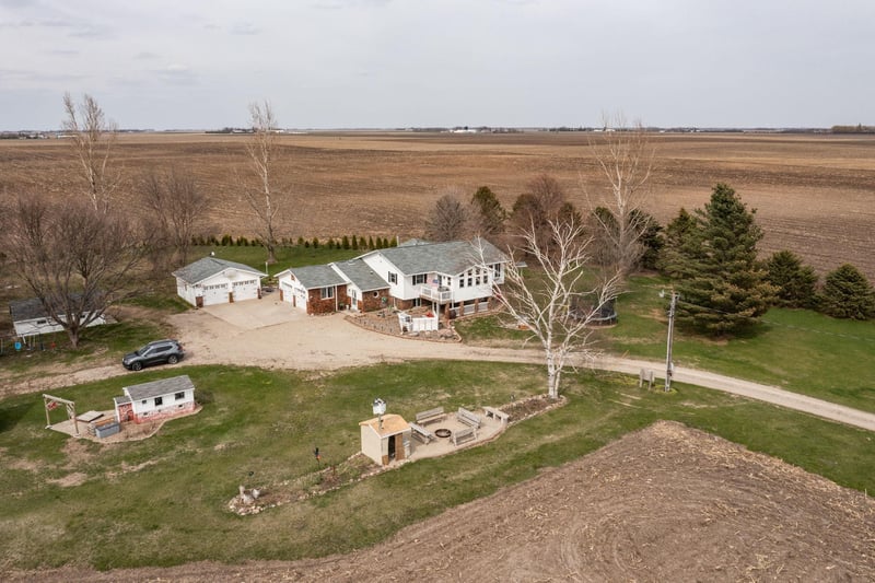 61340 120th St, Rose Creek, MN 55970