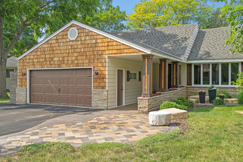 4244 Colorado St SE, Prior Lake, MN 55372