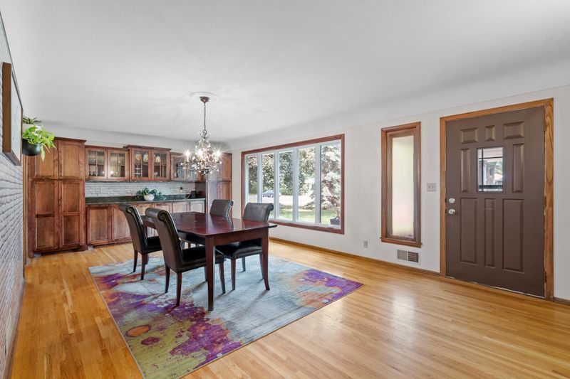 4244 Colorado St SE, Prior Lake, MN 55372