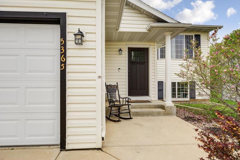 5365 Kingston Pl NW, Rochester, MN 55901