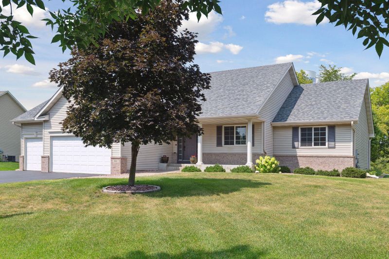 3663 Hunters Trl, Saint Bonifacius, MN 55375
