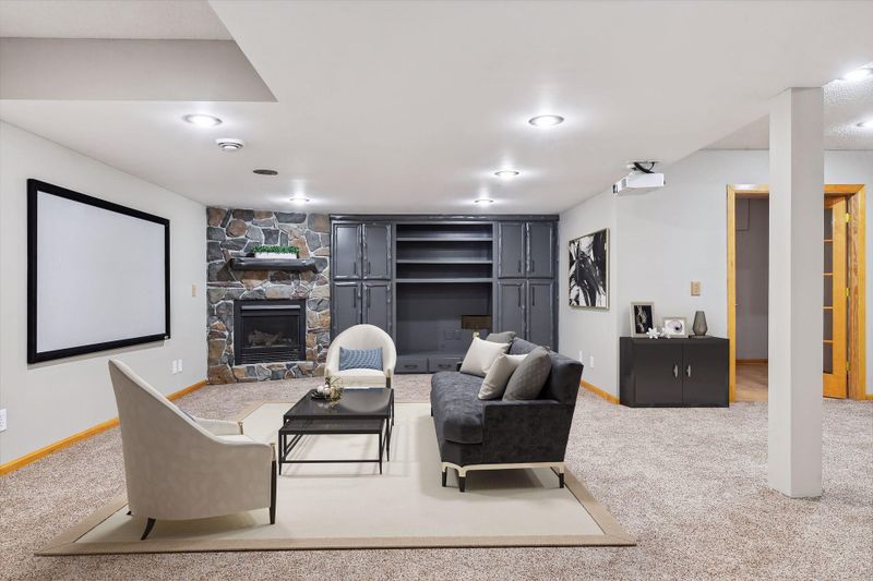 3663 Hunters Trl, Saint Bonifacius, MN 55375