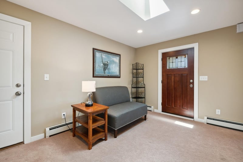 1320 Towerview Rd, Eagan, MN 55121