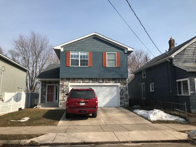 1xx 19th Ave S, South Saint Paul, MN 55075