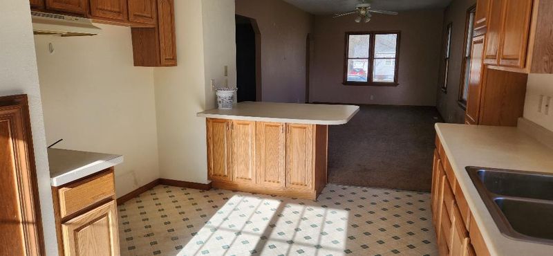 305 Secor St N, Bricelyn, MN 56014