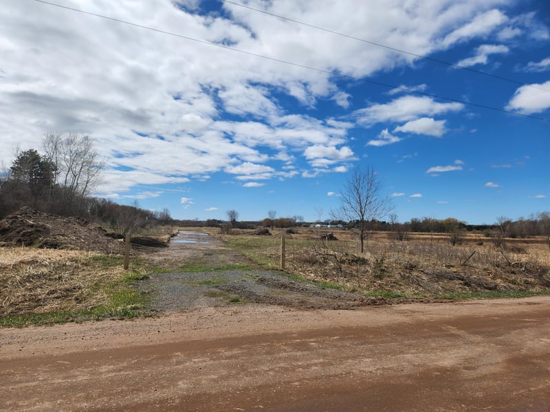 xxx 350th St, Shafer, MN 55074