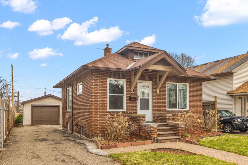 3 Winona St E, Saint Paul, MN 55107