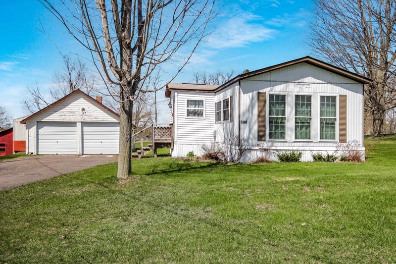 1460 7 1/2 Ave, Hillsdale, WI 54733