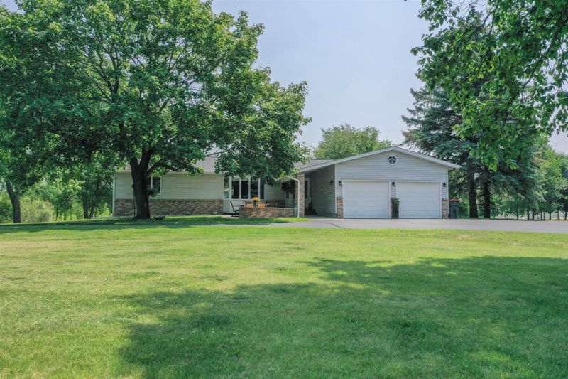 6961 E Lake Carlos Dr NE, Carlos, MN 56319