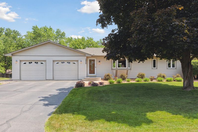 3900 Palisade Way, Eagan, MN 55122