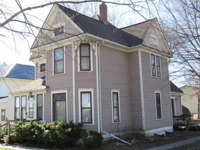 206 Second Ave E, Lamberton, MN 56152