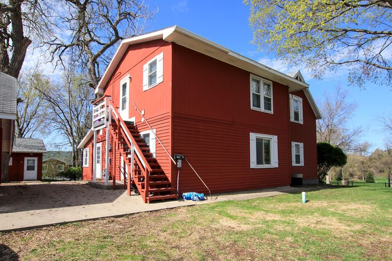 465 Main St N, Hutchinson, MN 55350