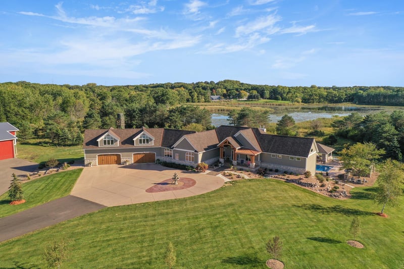 11958 Isleton Ct N, Stillwater, MN 55082