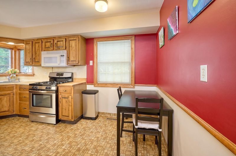 5657 42nd Ave S, Minneapolis, MN 55417