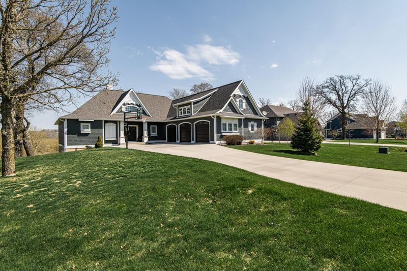 3341 Hidden Creek Ln NE, Rochester, MN 55906