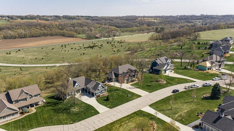 3341 Hidden Creek Ln NE, Rochester, MN 55906