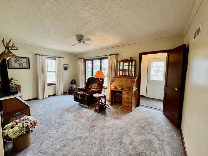 431 3rd St, Echo, MN 56237