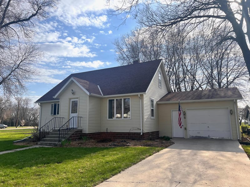431 3rd St, Echo, MN 56237