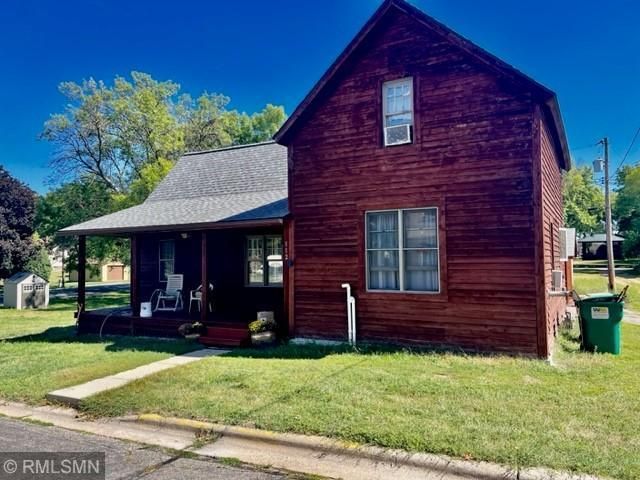 112 Nome Ave, Silver Lake, MN 55381