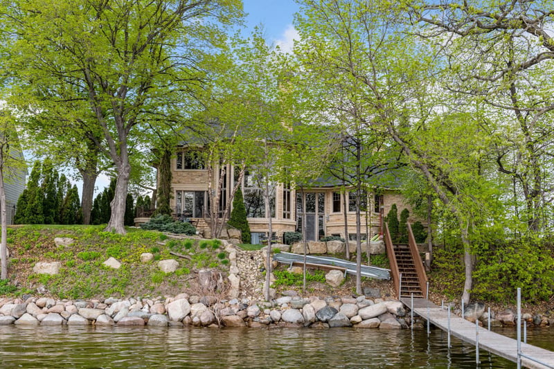 3335 Hardscrabble Rd N, Minnetrista, MN 55364