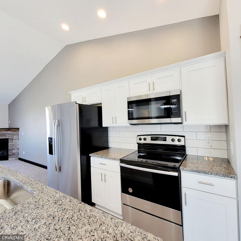 540 Western Ave, Green Isle, MN 55338
