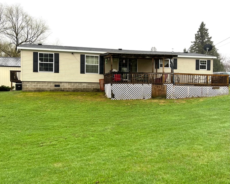 202 Buckmaster Rd, Calumet, MN 55716