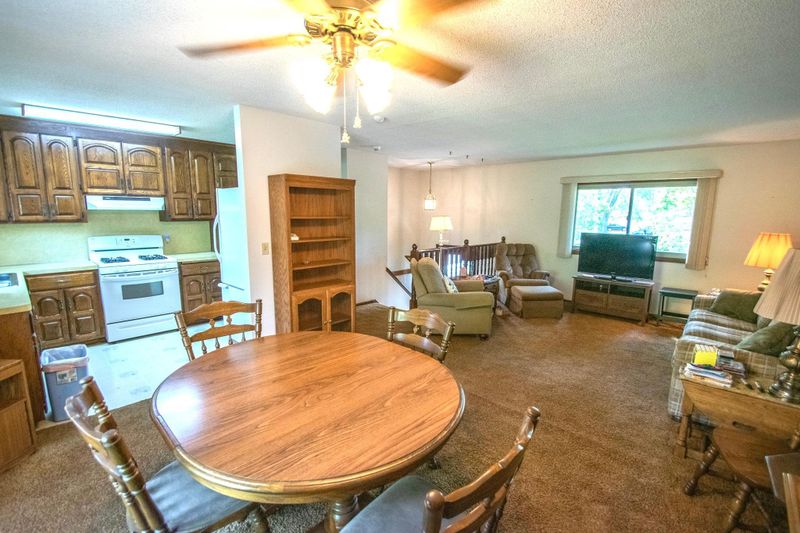 7840 Sierra Pw, Brooklyn Park, MN 55444
