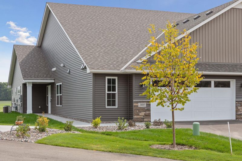 20054 Fitzgerald Trl N, Forest Lake, MN 55025