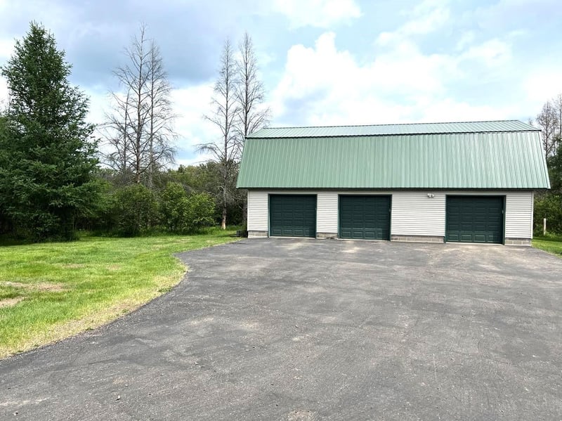 3144 Swinnerton Rd, Hibbing, MN 55746