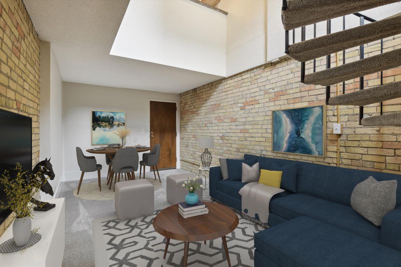 605 S 9th St #2, Minneapolis, MN 55404